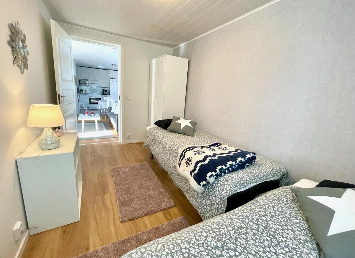 Cozy Renovated House With A Lot Of Parking Space. Haparanda  Exterior photo